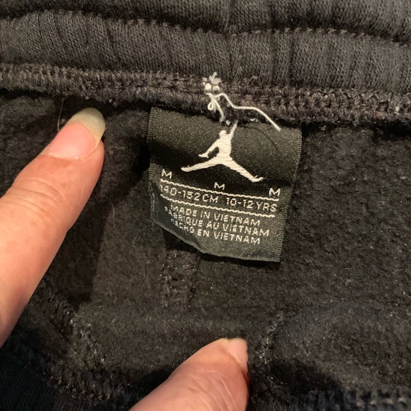 Boys Air Jordan sweat pants - Picture 2 of 2